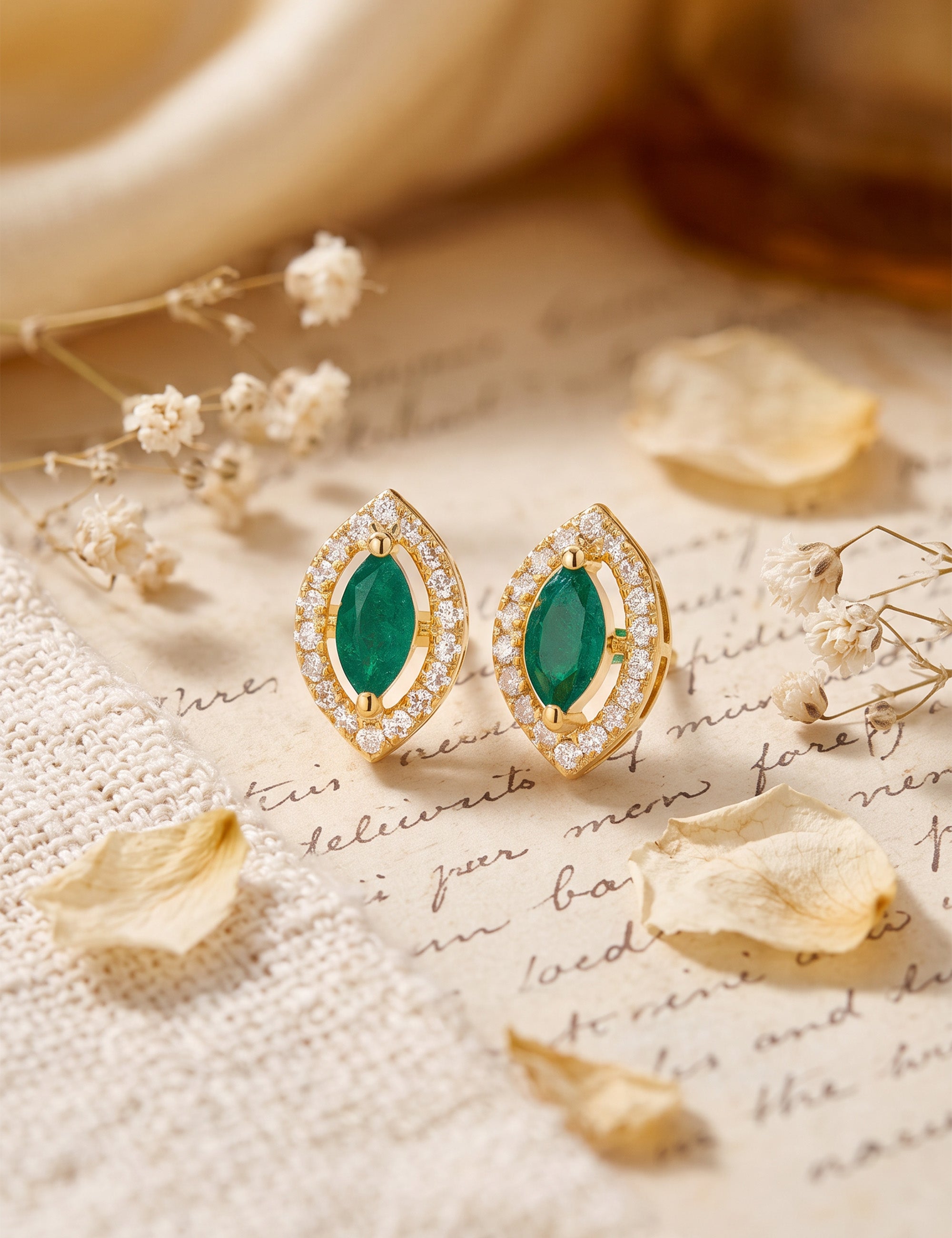 Emerald and  Diamond Earring