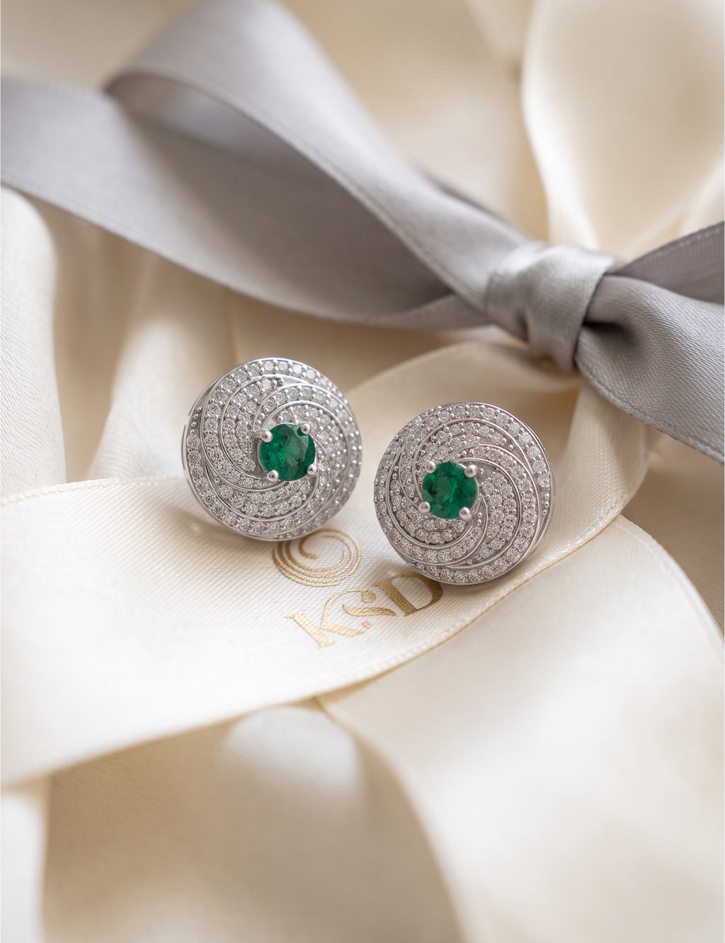 Emerald and  Diamond Earring